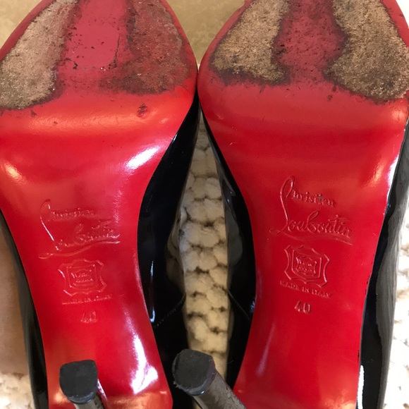 Black Louboutins 40 - Picture 4 of 4